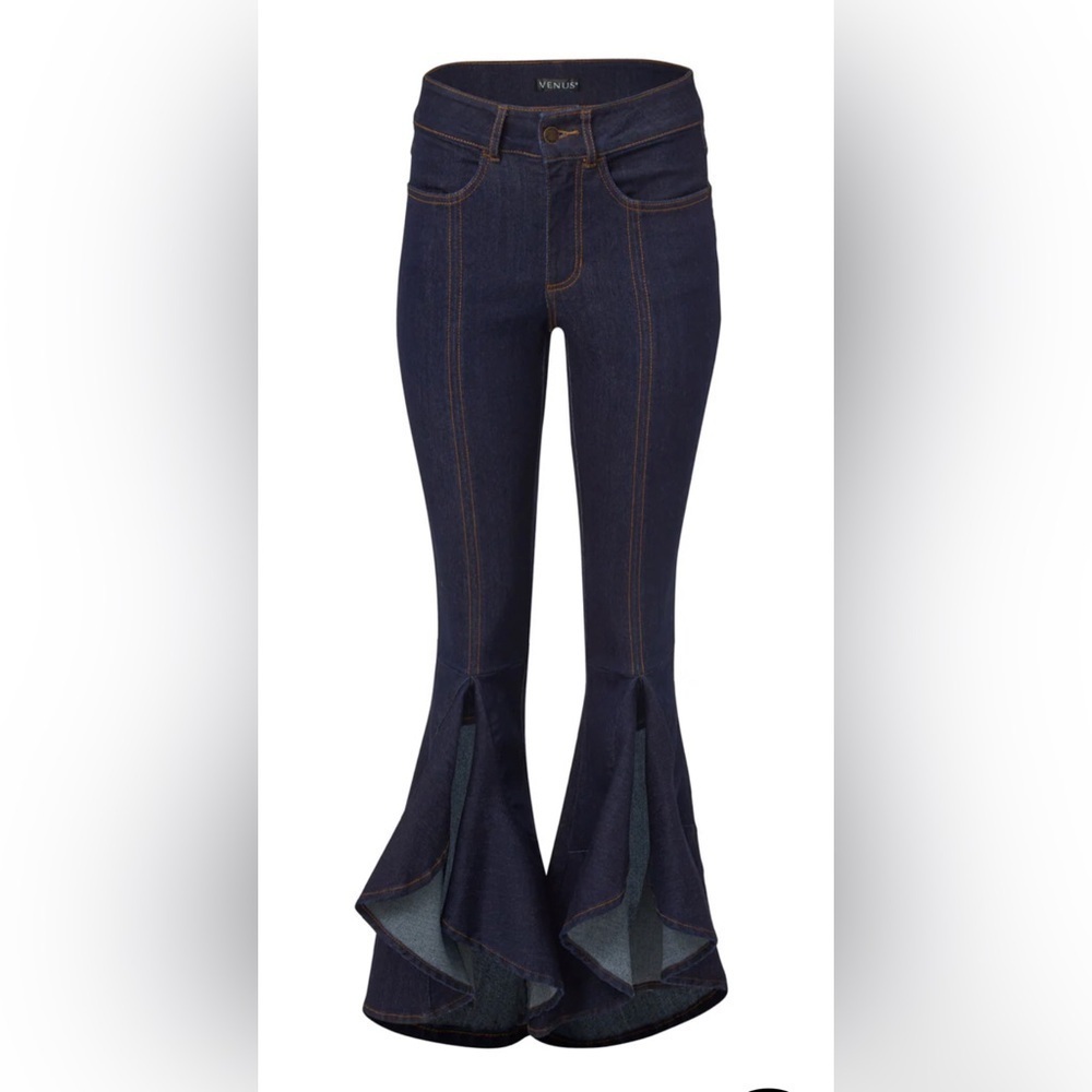VENUS NWOT Ruffle Slit Hem Jeans multiple sizes